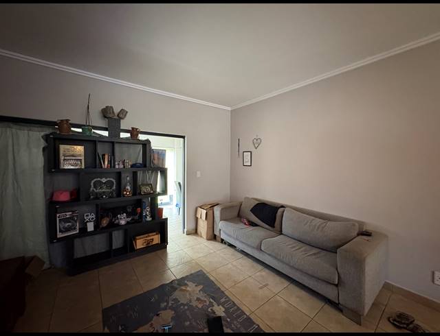 3 BEDROOM APARTMENT FOR SALE IN PALM LAKES ESTATE